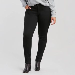 Levi’s 711 Skinny Jeans